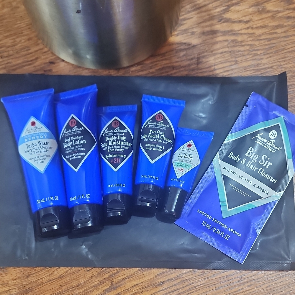 Mens NIB Jack Black Skin Care Bundle Set